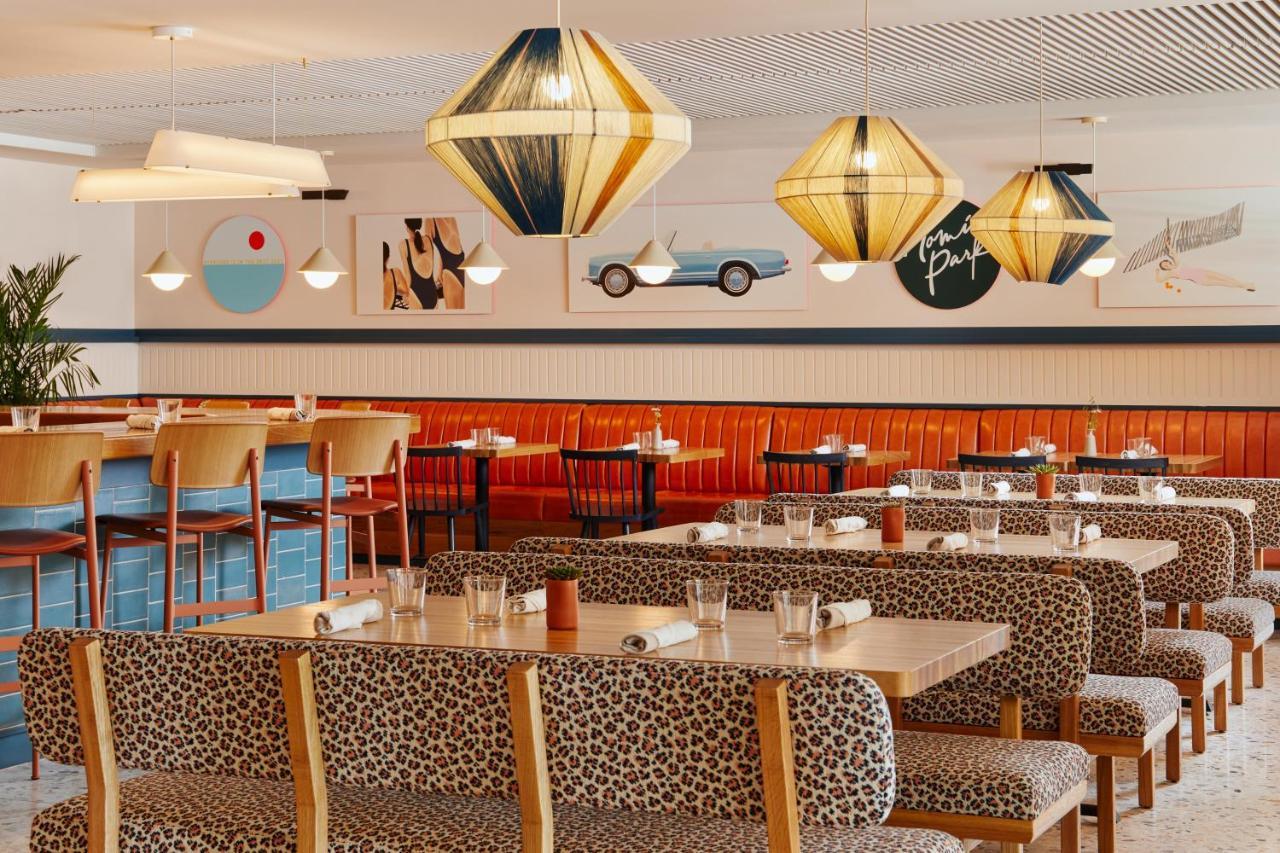 Wayfinder Hotel